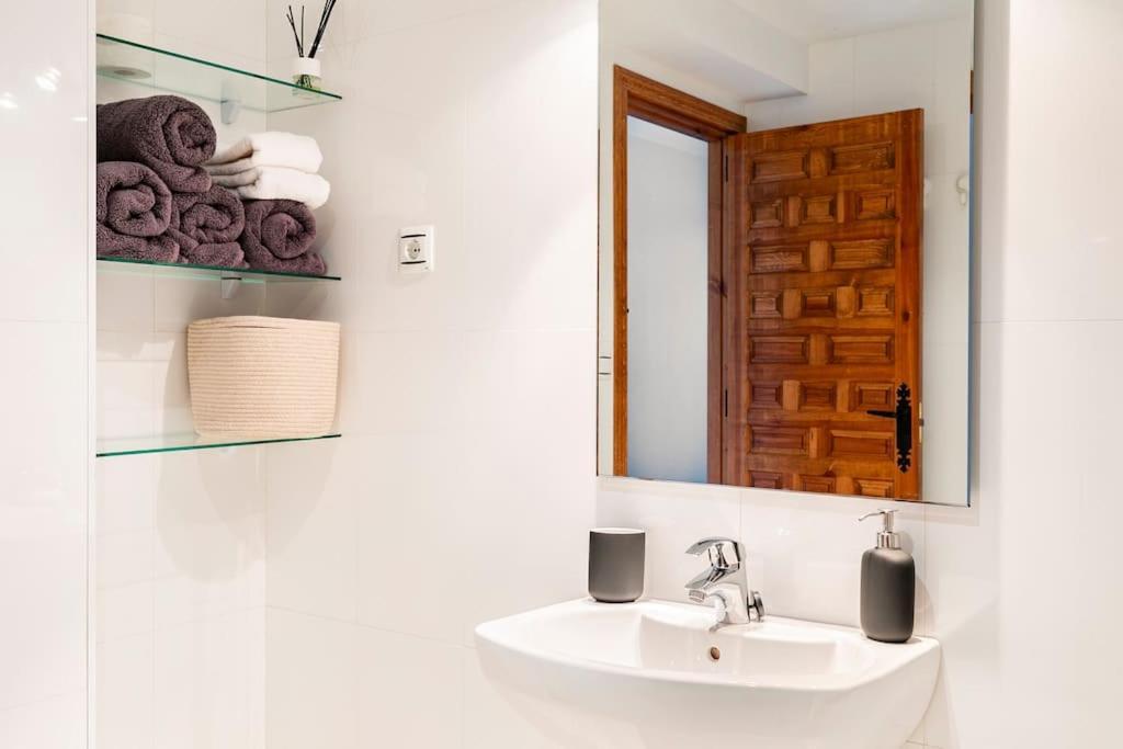 Casa Luis - Apartamento Con Jardin Privado En Pirineos *